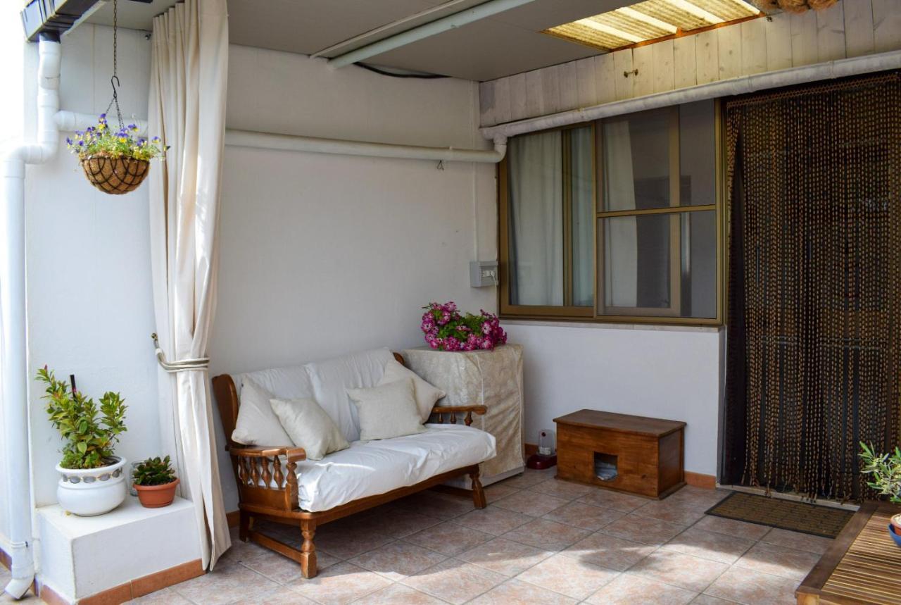 La Casa del Carrubo Cagliari Exterior foto