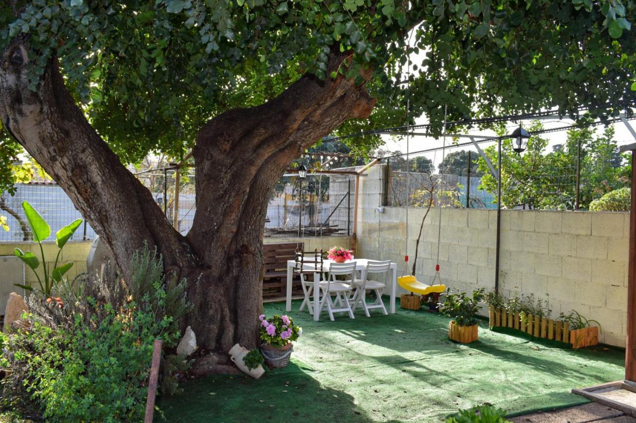 La Casa del Carrubo Cagliari Exterior foto